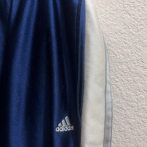 Men’s adidas sports pants - Picture 4 of 8
